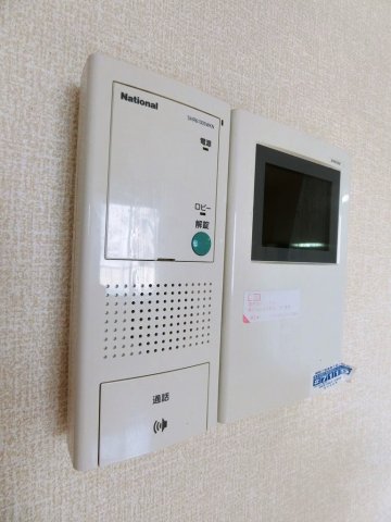 セキュリティ　モニター付きインターホン ＊別室参考