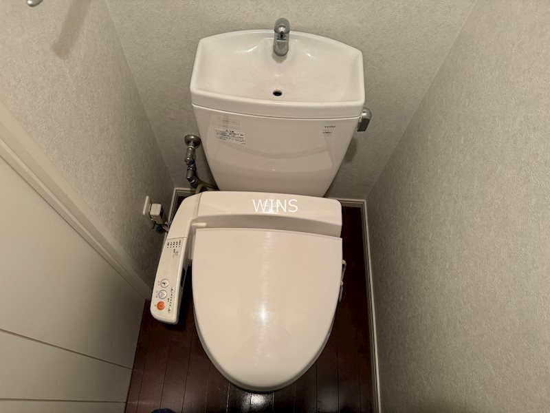 トイレ　別部屋参考写真です