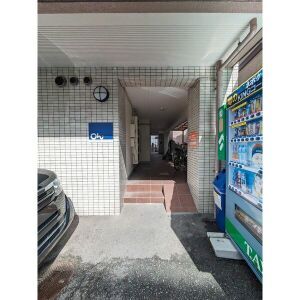 エントランス　エントランス