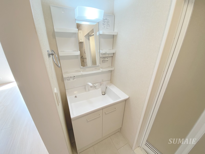 洗面設備　独立洗面台です☆