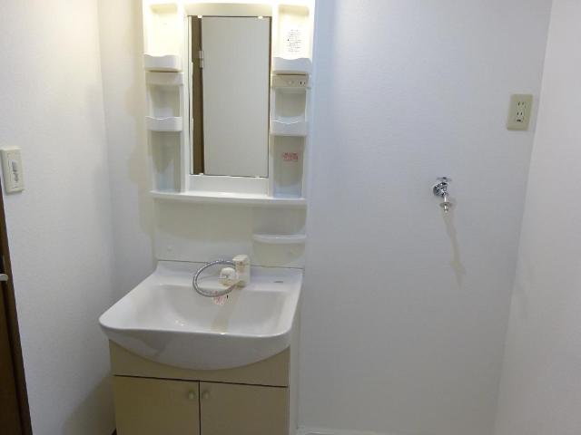 洗面設備　洗髪洗面化粧台