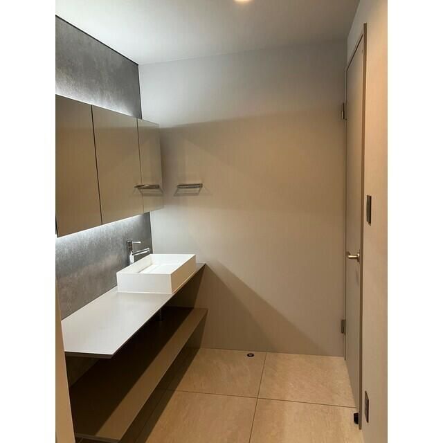 洗面設備　洗面所です