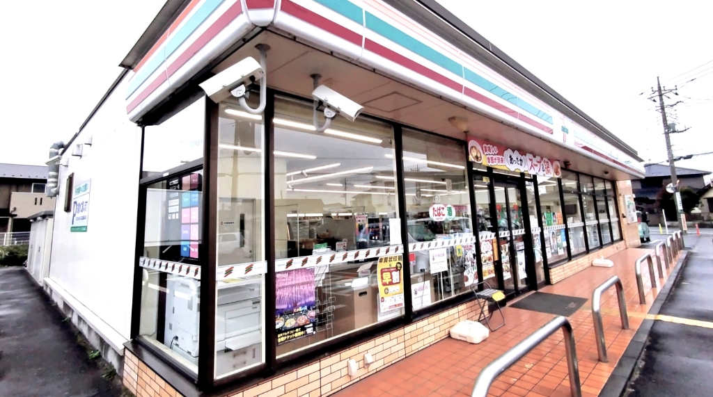 コンビニ　セブンイレブン 久喜鷲宮5丁目店（コンビニ）まで840m