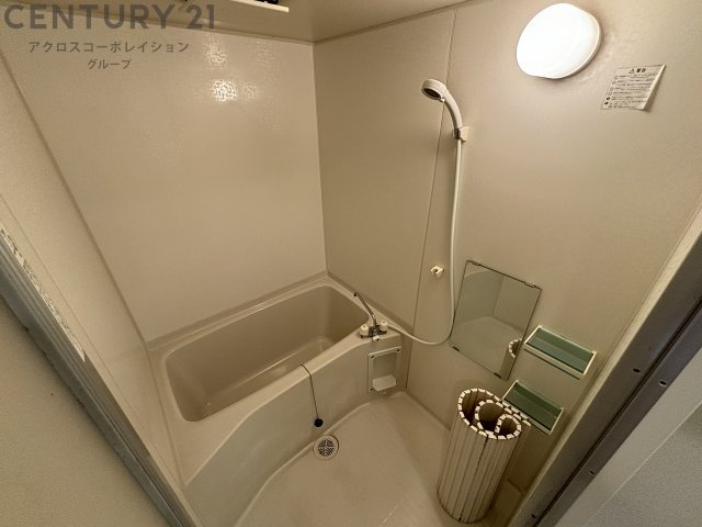 バス・シャワールーム　落ち着く空間のバスルーム♪