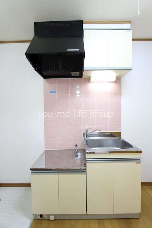 キッチン　ガスコンロ設置タイプ。