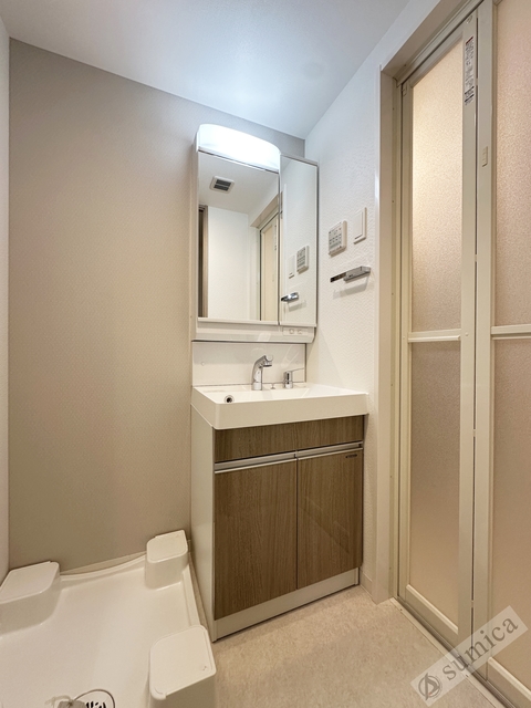 洗面設備　シャンプードレッサー・朝シャンはこちらで♪♪