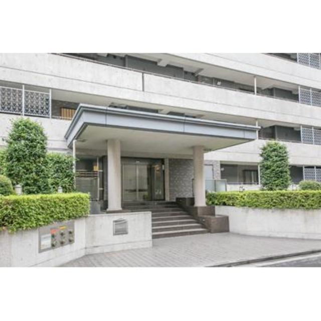 エントランス　毎日通るエントランスはこのようになっています