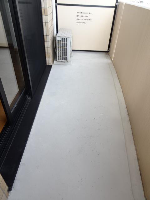 その他　南東向きのバルコニーです