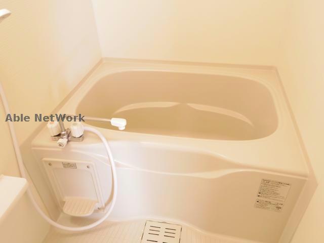 バス・シャワールーム　※同一建物、他部屋の写真です。