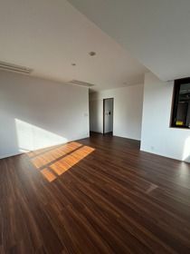 居室・リビング　写真は同タイプ住居です