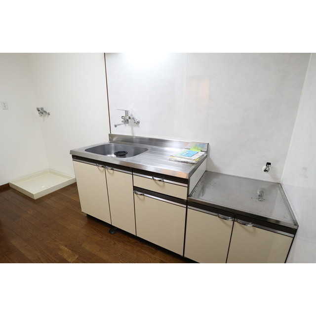 キッチン　※コンロは設備外です