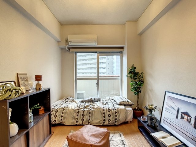 居室・リビング　家具・小物はイメージです