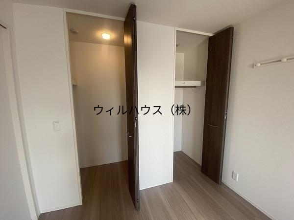 収納　ウォークインクローゼット！