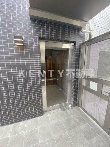 エントランス　清潔なエントランスです