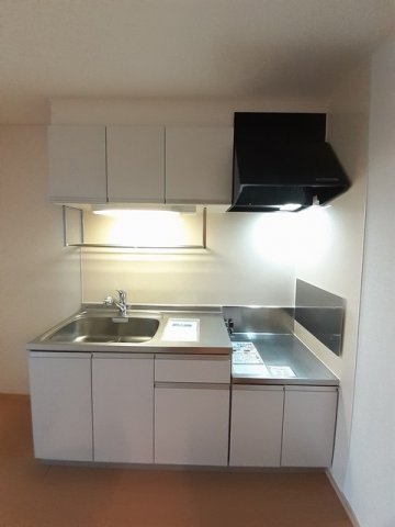 キッチン　【グランツオーヴェルII】お料理しやすいキッチンです