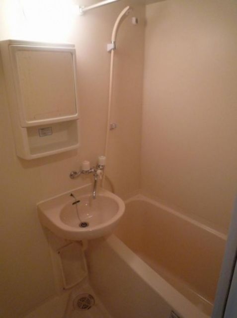 バス・シャワールーム　グランドガーラ西新宿イーストのバス