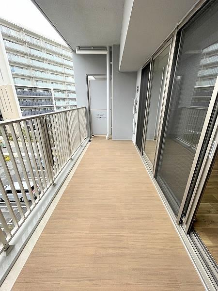 バルコニー　バルコニー