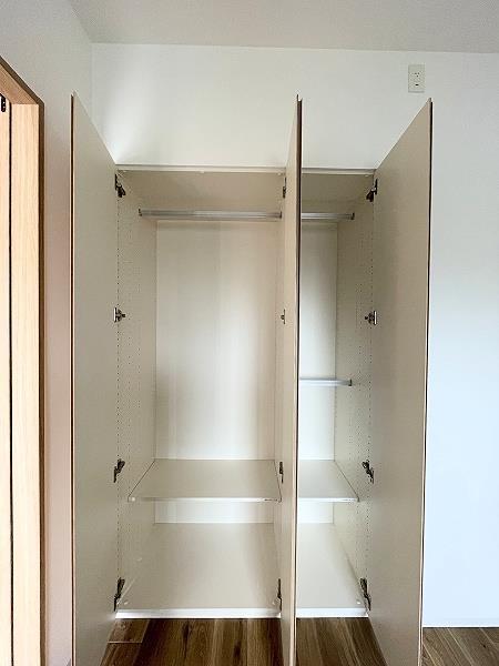 収納　クローゼット