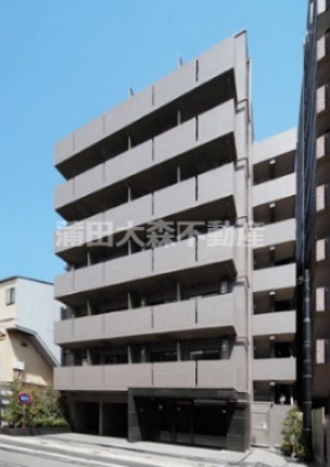 建物外観　2010年8月築　RC鉄筋コンクリート造地上8階建て1K 2