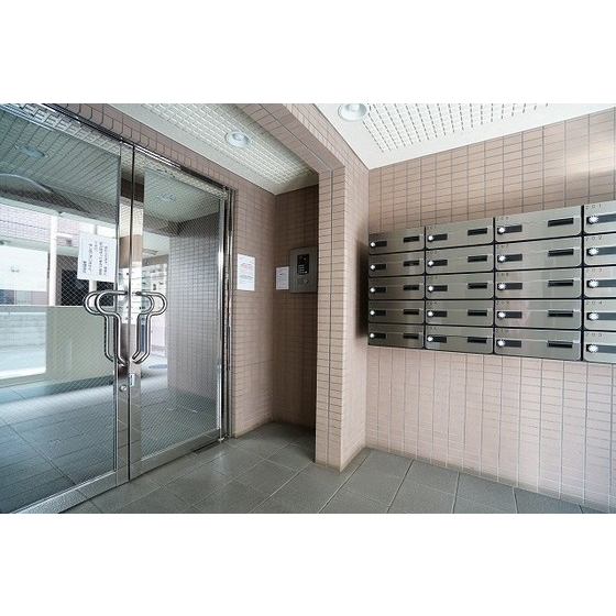 その他　エントランス