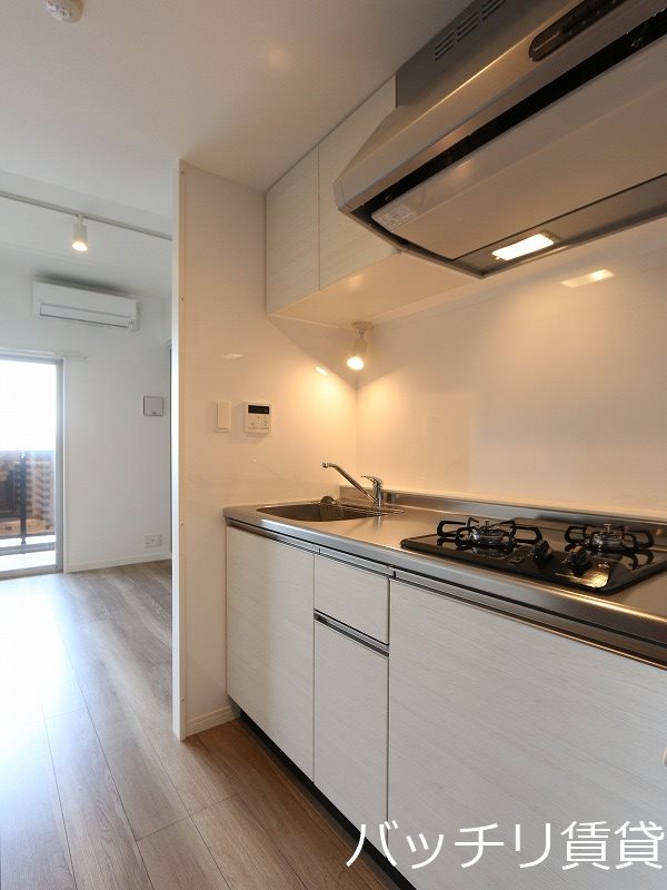 キッチン　画像は同シリーズタイプの為、参考写真になります。