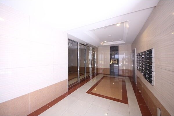 ロビー　★☆他社掲載も内見や契約可能！相見積もり大歓迎☆★