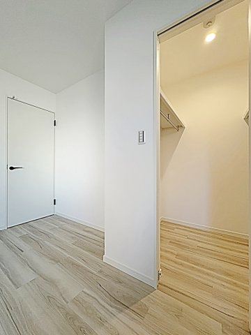 収納　ウォークインクロゼット