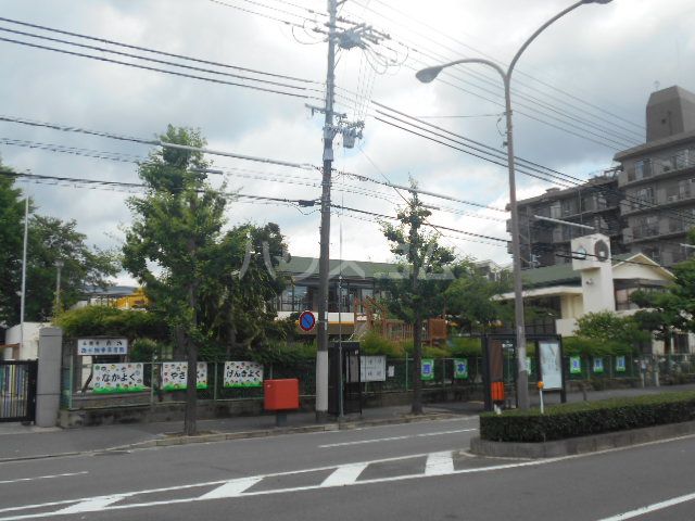 幼稚園・保育園　西本願寺保育園（幼稚園・保育園）まで285m