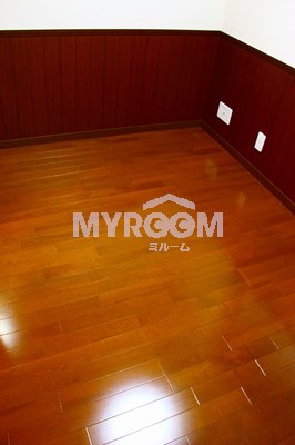 居室・リビング　洋室☆（同一仕様写真）