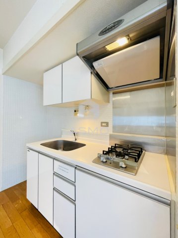 キッチン　同マンション別部屋　参考写真