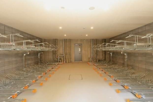 駐車場　駐輪場