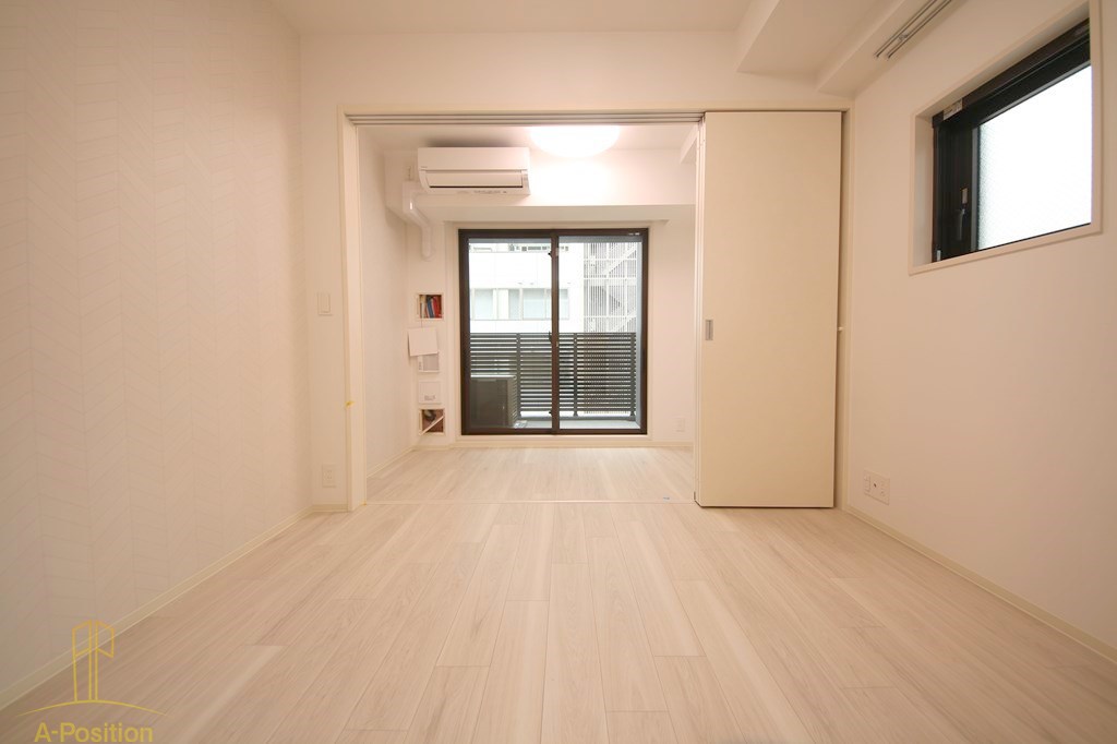 居室・リビング　ソルレヴェンテ北堀江Q