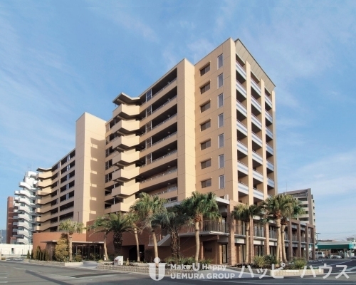 建物外観　☆オートロック・防犯カメラ・宅配ＢＯＸ・エレベーター完備のＲ