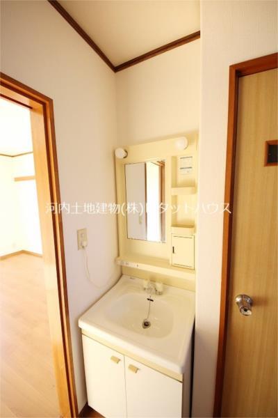 洗面設備　独立洗面化粧台