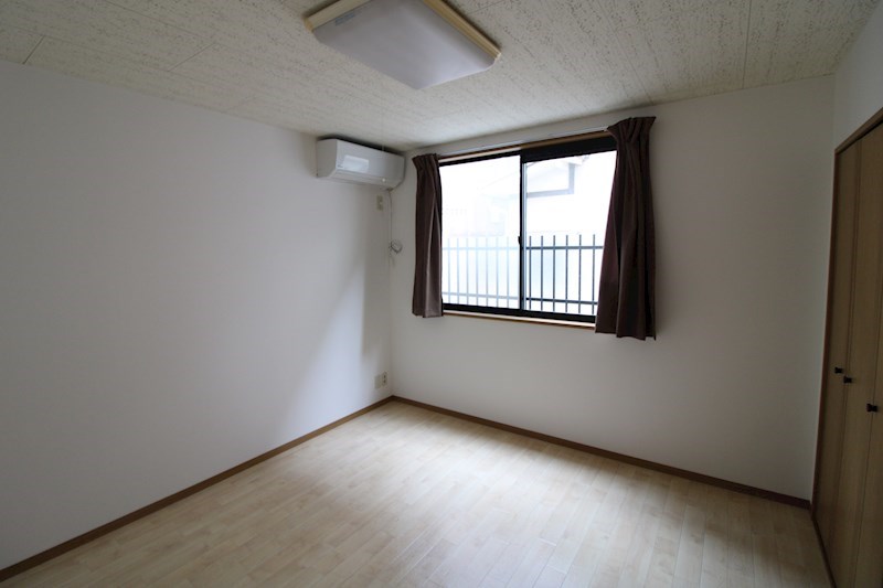 その他部屋・スペース　白を基調とした明るい雰囲気のお部屋