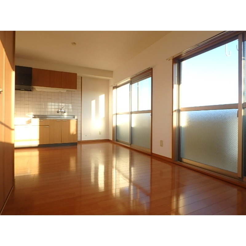 居室・リビング　図面と現状に相違がある場合には現状を優先