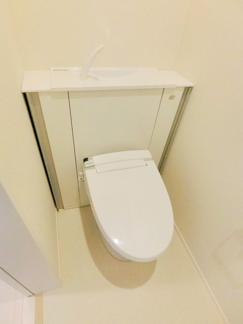 トイレ　★温水洗浄便座★