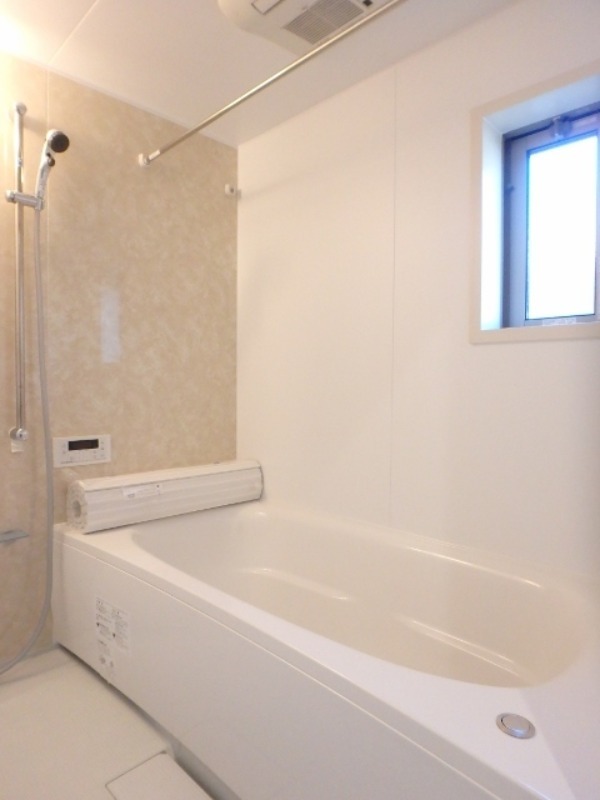 バス・シャワールーム　図面と現状に相違がある場合には現状を優先