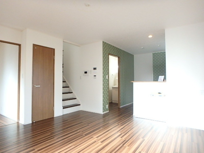 居室・リビング　図面と現状に相違がある場合には現状を優先