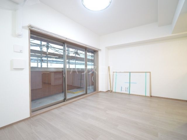 プレジオ池袋NORTHの居間写真