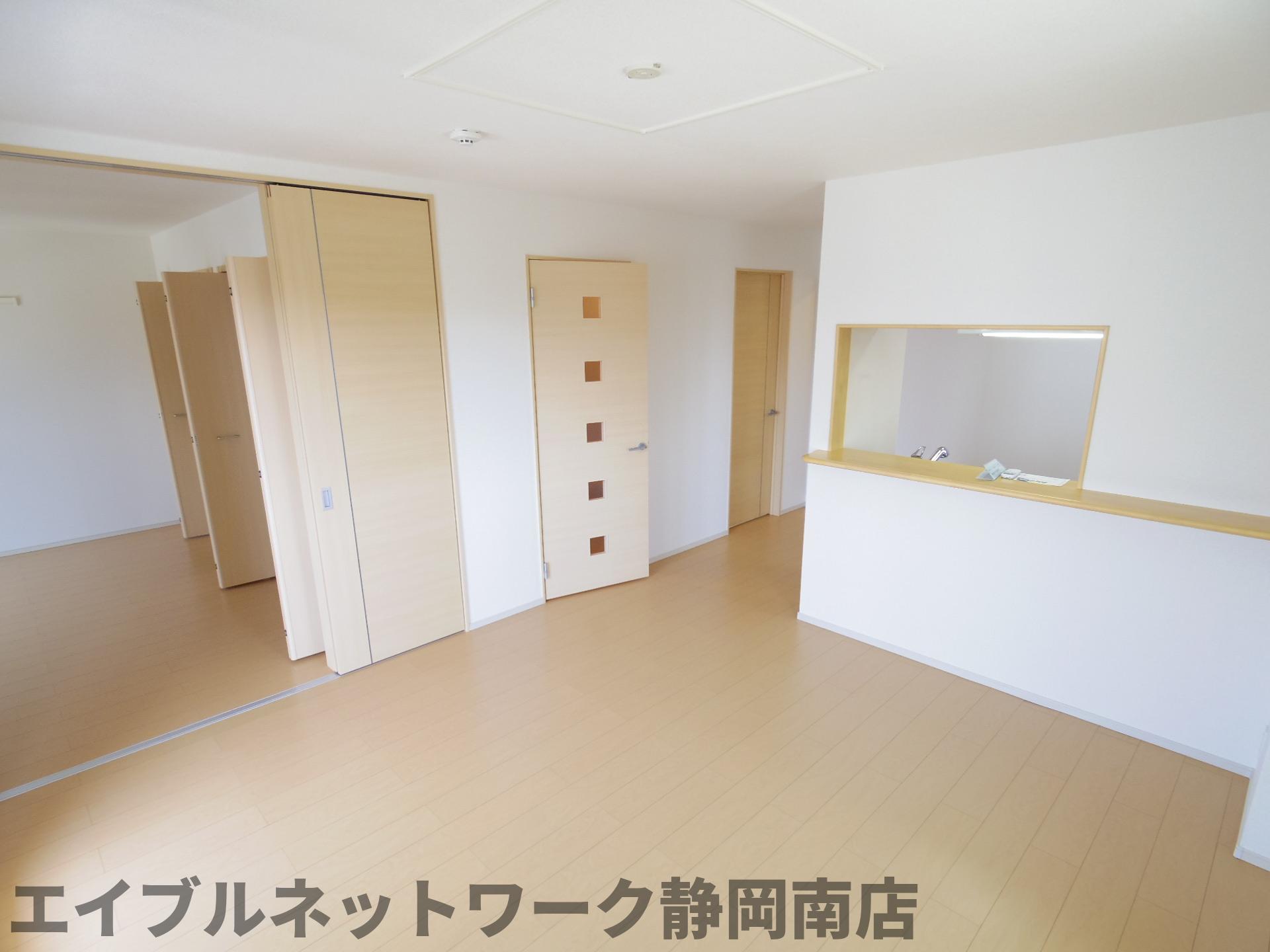 居室・リビング　おしゃれなリビングです