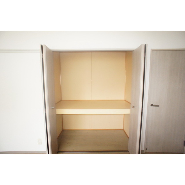 収納　多彩な収納スペースも魅力です