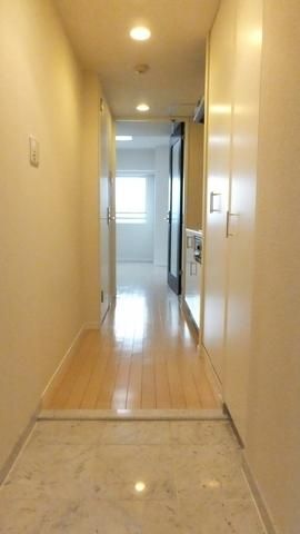 玄関　別号室写真参照