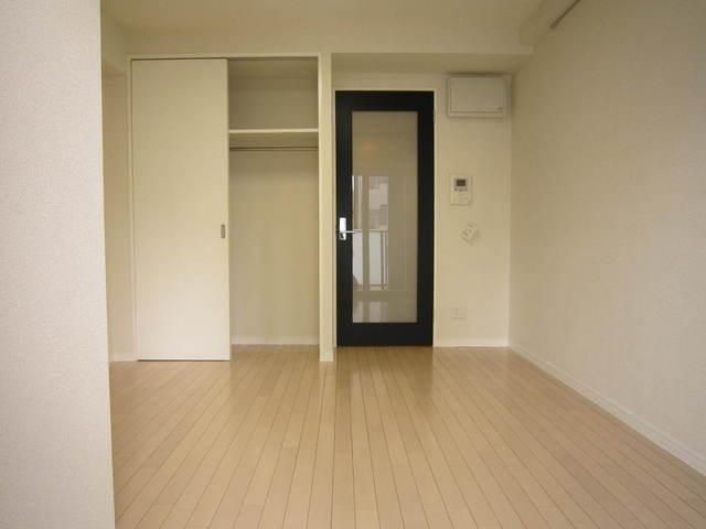 居室・リビング　別号室写真参照