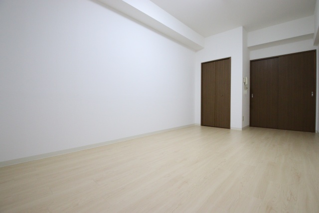 居室・リビング　※別室の参考写真の為、現況優先です。