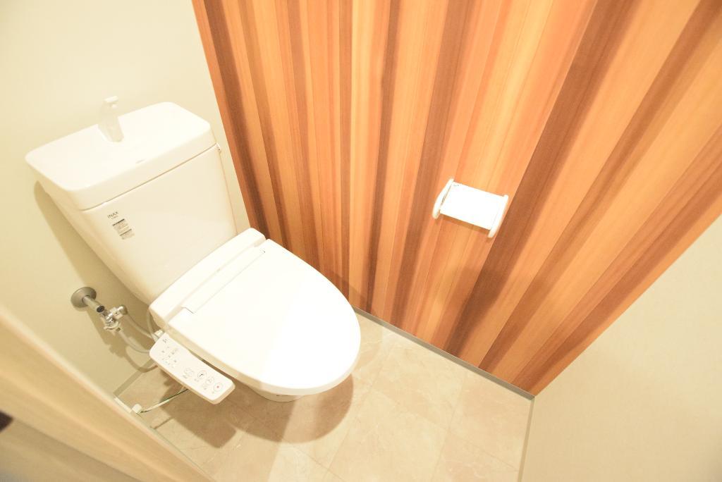 トイレ　シャワー付トイレ