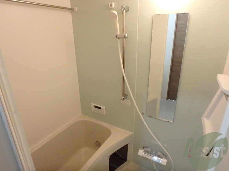 バス・シャワールーム　追い炊き機能がある浴室です、寒い日は湯につかりましょう