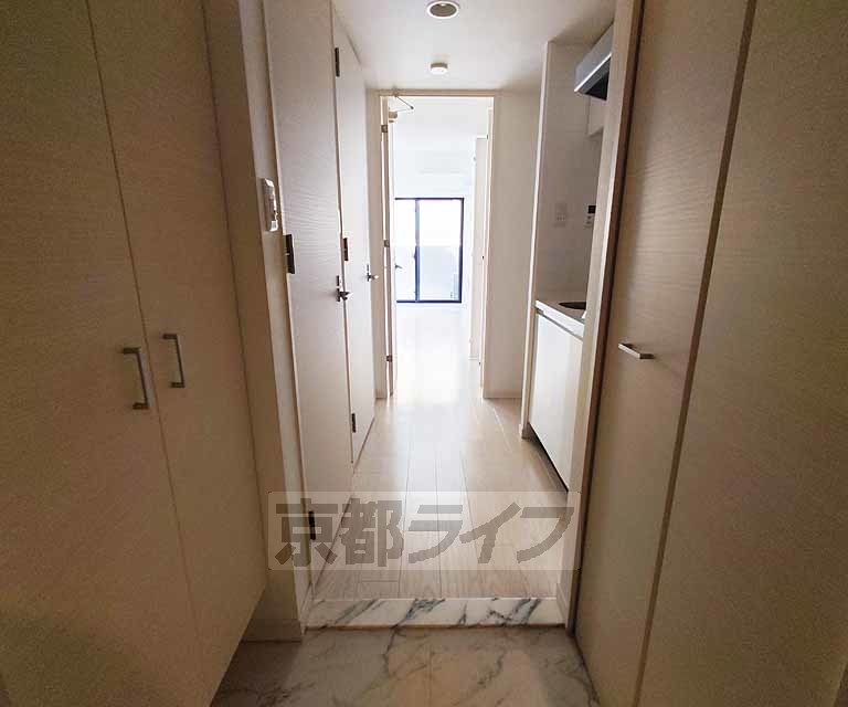 その他部屋・スペース　ゆったりとした廊下