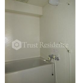 バス・シャワールーム　ゆったり過ごせるお風呂です