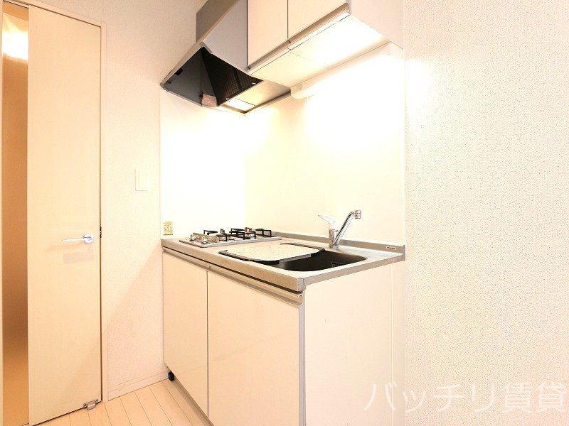 キッチン　同型タイプの為、現状を優先致します。